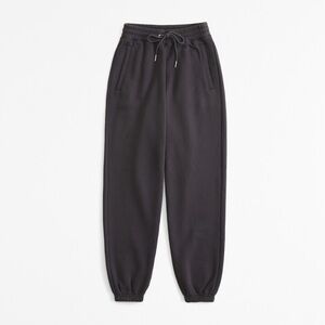 Abercrombie & Fitch Essential Sunday Sweatpant in Dark Gray